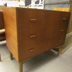701 6608 CHEST OF DRAWERS